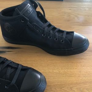 Mens All Black Converse All Stars size 12